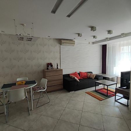 City Center Apartman Zalaegerszeg Exteriör bild
