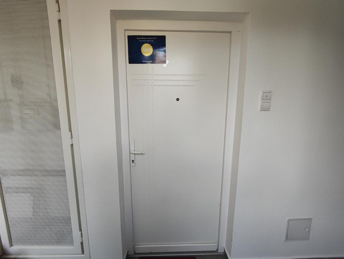 City Center Apartman Zalaegerszeg Exteriör bild