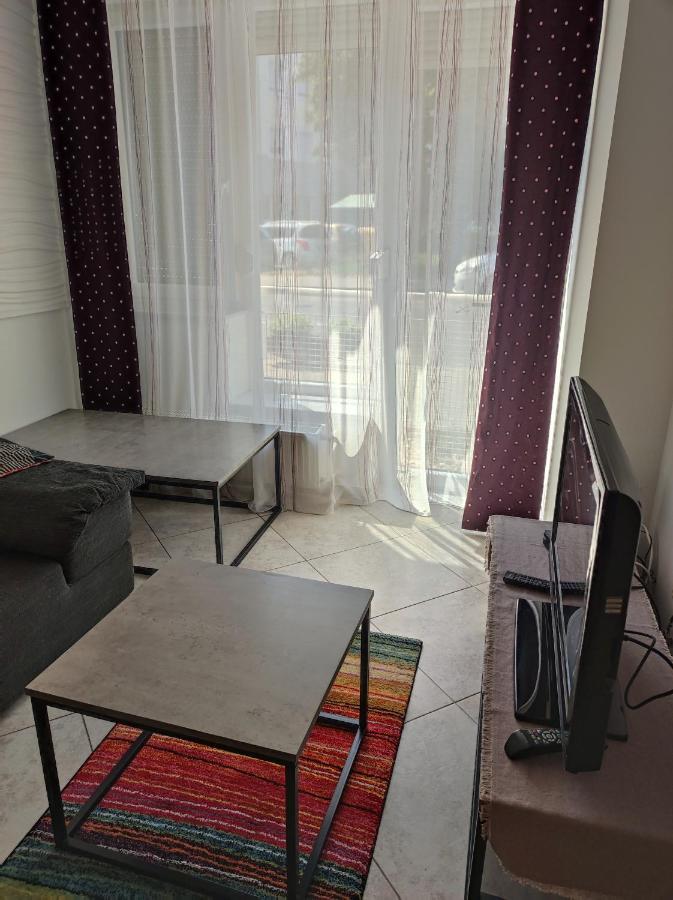 City Center Apartman Zalaegerszeg Exteriör bild